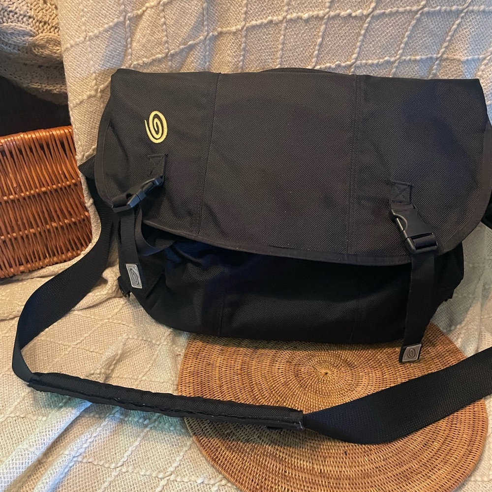 Timbuk2 messenger bag